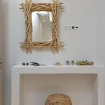 Felicite Naxos