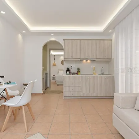 Felicite Naxos Daire