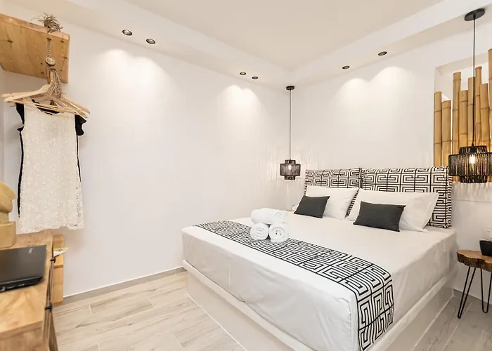 Felicite Naxos Daire *