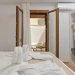 Felicite Naxos * Naxos City